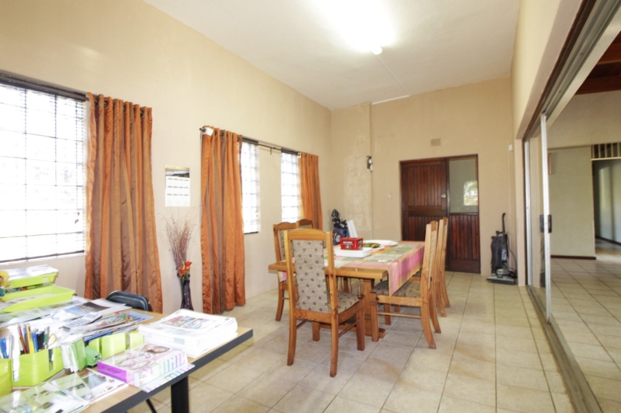 4 Bedroom Property for Sale in C Place Eastern Cape